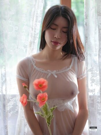 Full leaked Min e private onlyfans photo