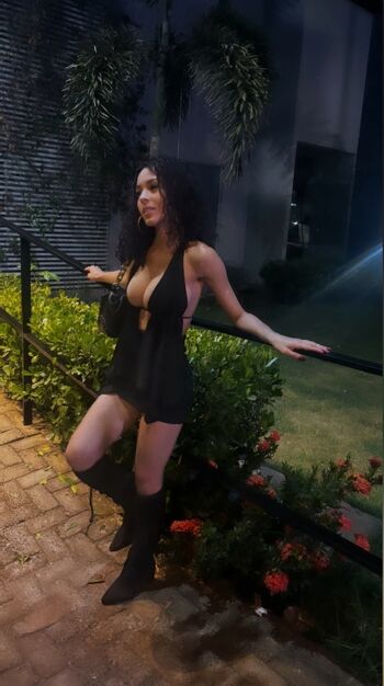 Mini Jhennialves