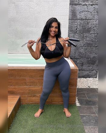 Full leaked Mizzissy page private onlyfans photo
