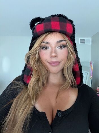Full leaked Mole private onlyfans photo