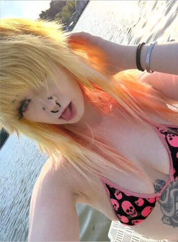 Full leaked Mushroomfairy private onlyfans photo