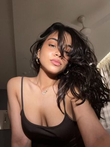 Full leaked Muskan karia private onlyfans photo