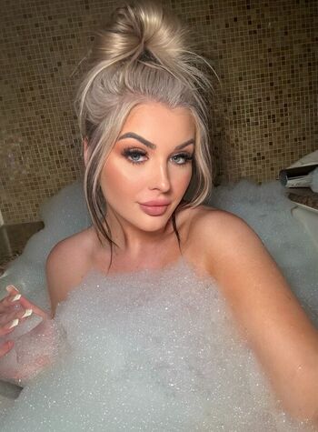 Full leaked Natti banks private onlyfans photo