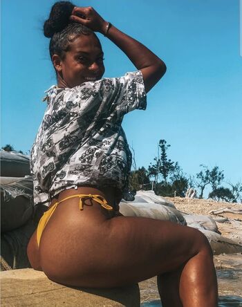 Full leaked Nesdurand bananablue private onlyfans photo