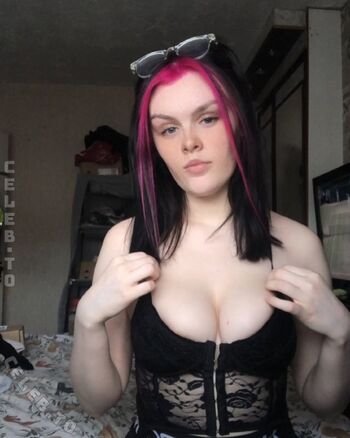Full leaked Officialcx private onlyfans photo