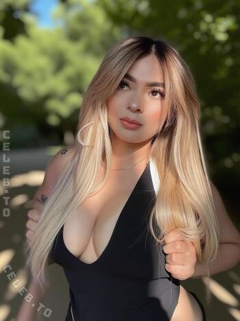 Full leaked Oriannafox private onlyfans photo