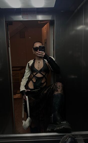 Full leaked Paula hublin private onlyfans photo