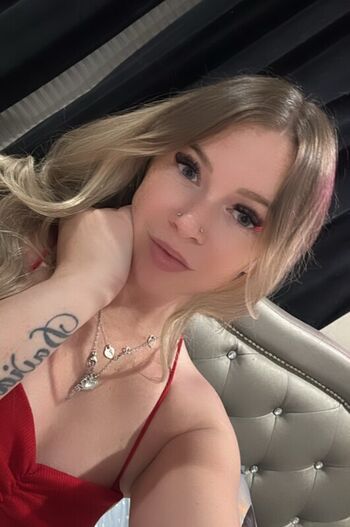 Full leaked Perfectlittlenina private onlyfans photo
