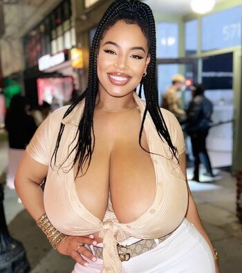 Full leaked Persephanii private onlyfans photo