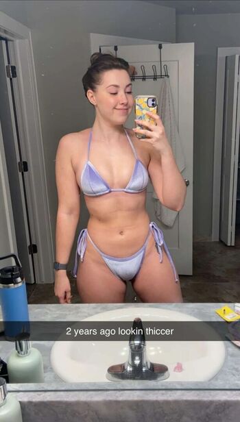 Full leaked Pineapplebrat private onlyfans photo