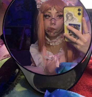 Full leaked Pipssqueakss private onlyfans photo