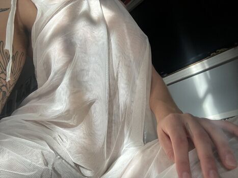 Full leaked Pixiexsnow private onlyfans photo