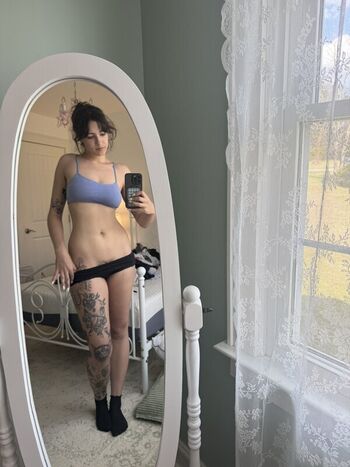 Full leaked Pixiexsnow private onlyfans photo