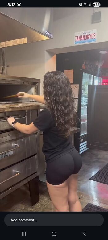 Full leaked Pizzeria baddies private onlyfans photo
