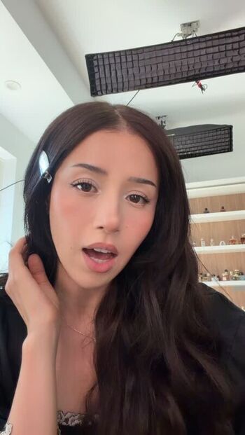 Full leaked Pokimane private onlyfans photo