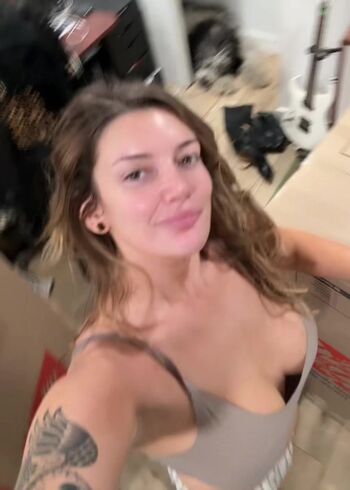 Full leaked Poppy private onlyfans photo