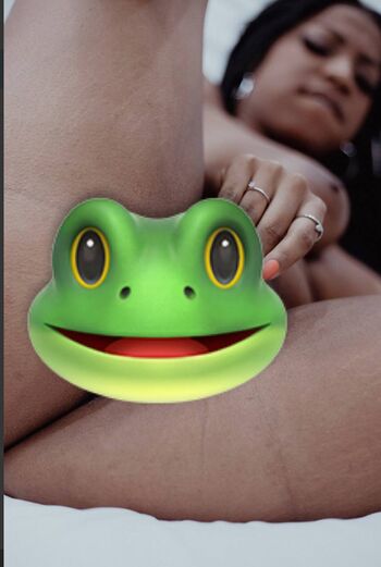 Full leaked Preta naja private onlyfans photo
