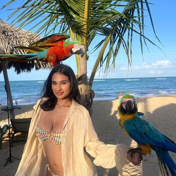 Full leaked Pujaghedia private onlyfans photo