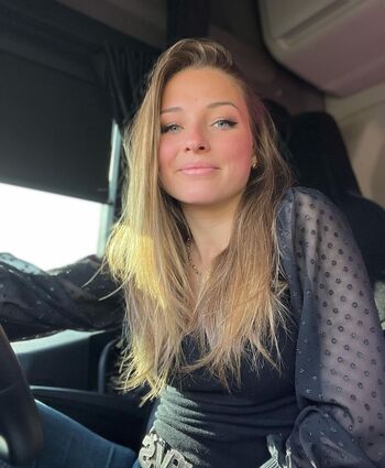 Reines De La Route