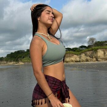 Full leaked Riyana private onlyfans photo