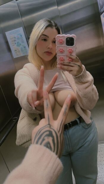 Full leaked Riyuuka private onlyfans photo