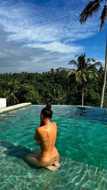 Full leaked S asha page private onlyfans photo