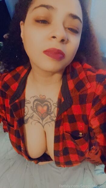 Full leaked Saggymelonz private onlyfans photo