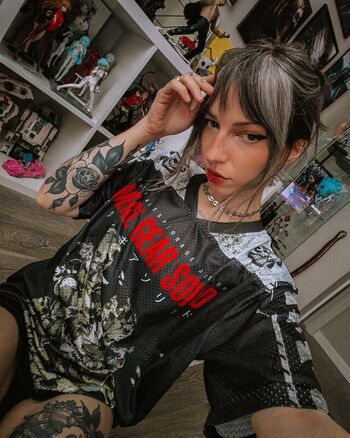 Full leaked Sailorbeeee private onlyfans photo