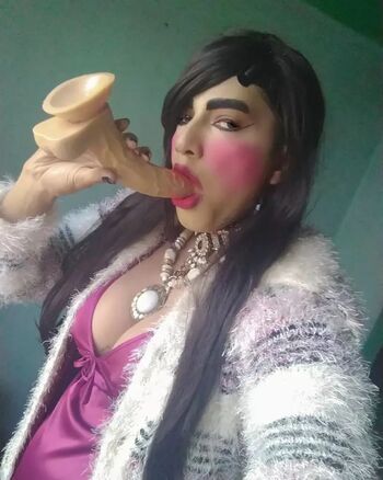 Full leaked Sakshi singh private onlyfans photo