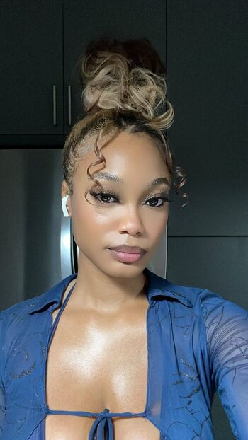 Full leaked Samone private onlyfans photo