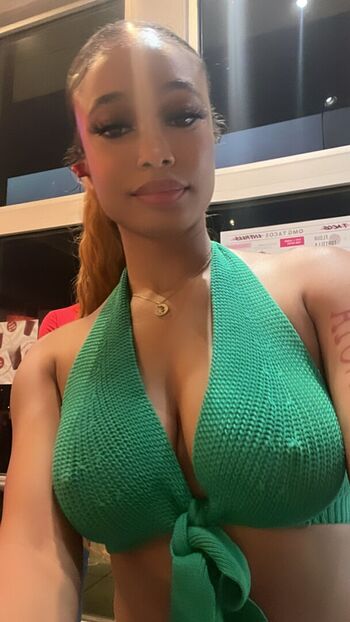 Full leaked Samone private onlyfans photo