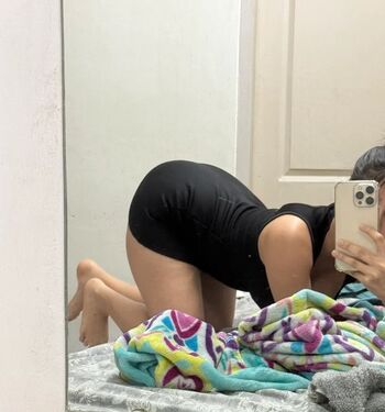 Full leaked Sara kashmir private onlyfans photo