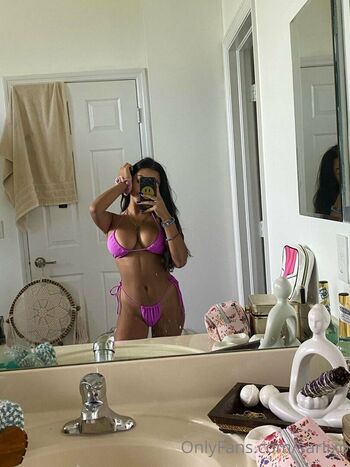 Full leaked Sariixo private onlyfans photo