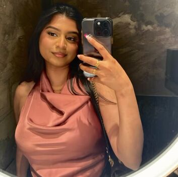 Full leaked Sarmi j private onlyfans photo