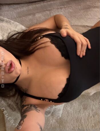 Full leaked Sashamilanii private onlyfans photo