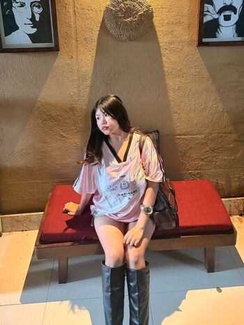 Full leaked Simururu private onlyfans photo