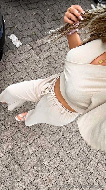 Full leaked Sofielovely private onlyfans photo