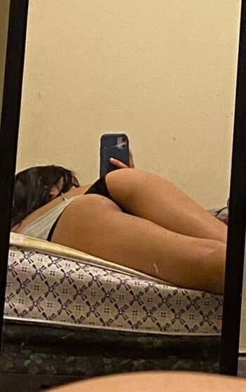 Full leaked Sofii bote private onlyfans photo