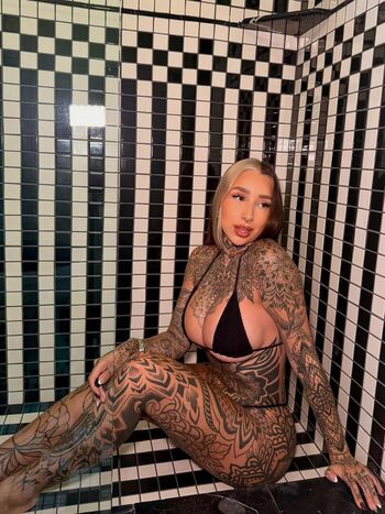 Full leaked Split tongue bri private onlyfans photo