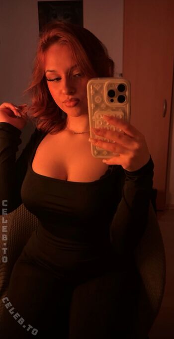 Full leaked Spontiali private onlyfans photo