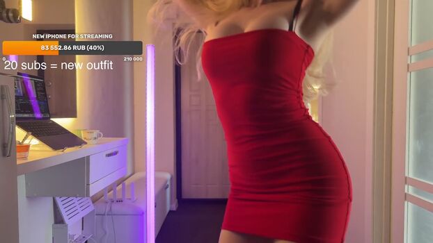 Full leaked Tasya private onlyfans photo