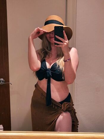 Full leaked Teawithmandy private onlyfans photo