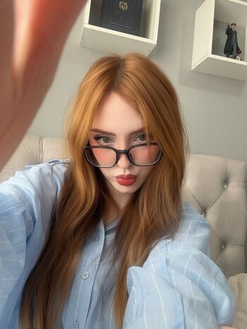 Full leaked Thaysekloppel private onlyfans photo