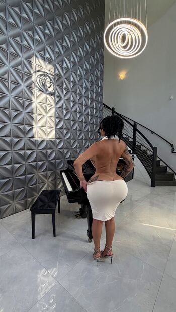 Full leaked Thekatmichelee private onlyfans photo