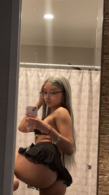 Full leaked Theyluvstonie private onlyfans photo