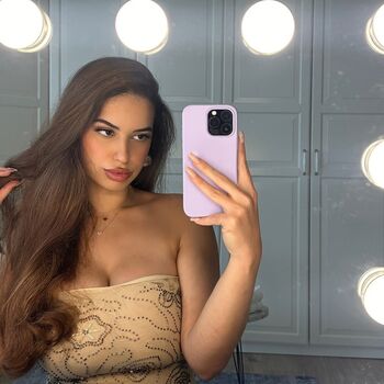 Full leaked Valeria private onlyfans photo