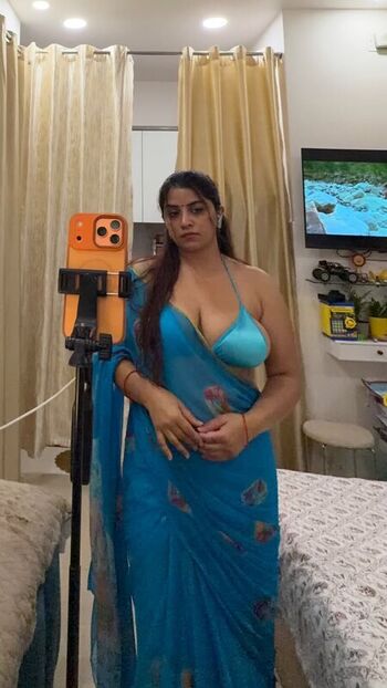 Full leaked Vandana pathak private onlyfans photo