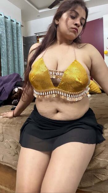 Full leaked Vandana pathak private onlyfans photo