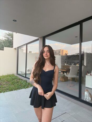 Full leaked Vickypalami private onlyfans photo