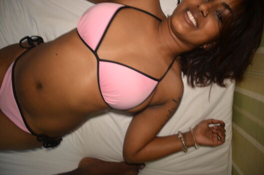 Full leaked Vogue unicorn private onlyfans photo